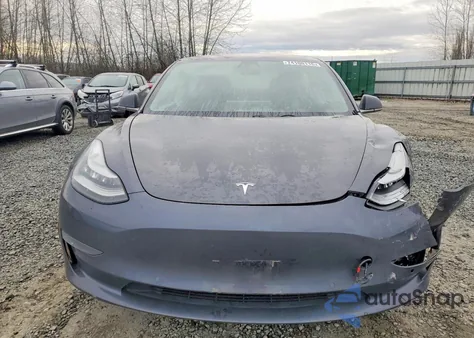 2018 Tesla Model 3 from USA, damaged, VIN 5YJ3E1EA0JF123693